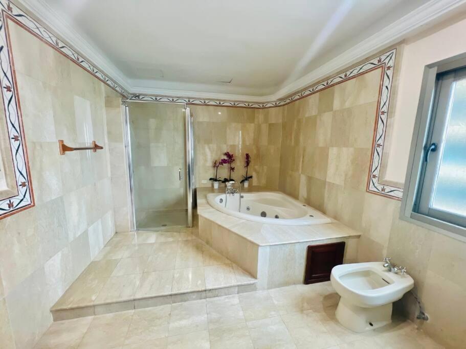 Beach Front Penthouse In Exclusive Tower Санто-Доминго Экстерьер фото