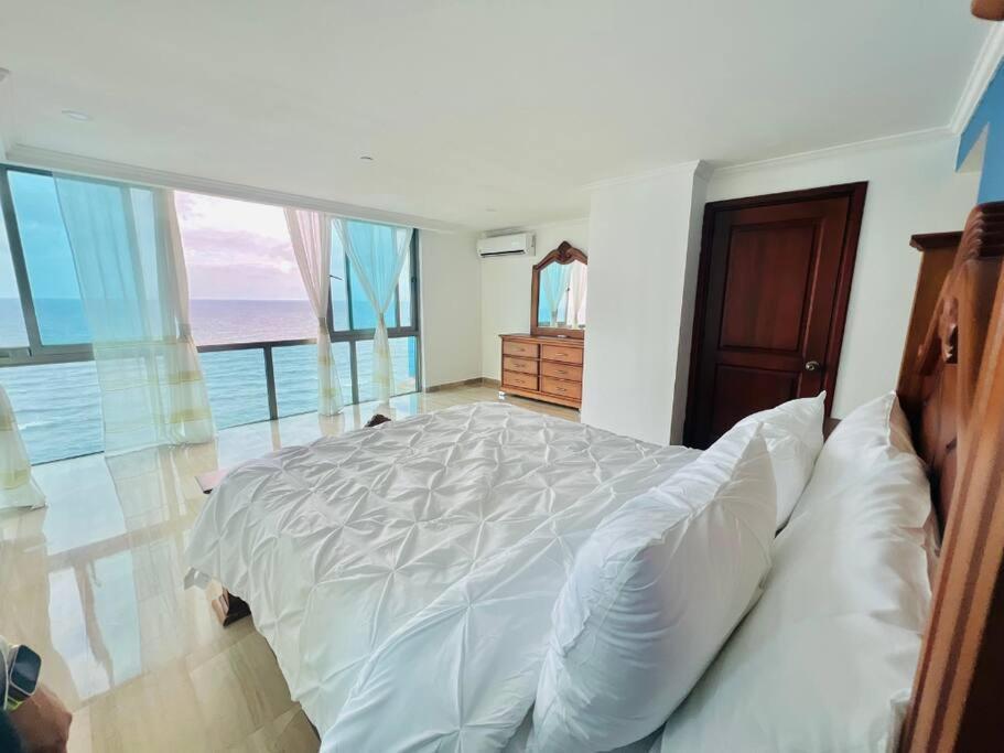 Beach Front Penthouse In Exclusive Tower Санто-Доминго Экстерьер фото
